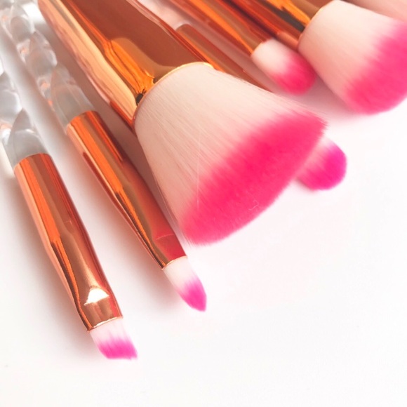 WHITE AND PINK OMBRÉ MAKEUP BRUSH CONTOUR KIT/SET - Picture 3 of 4